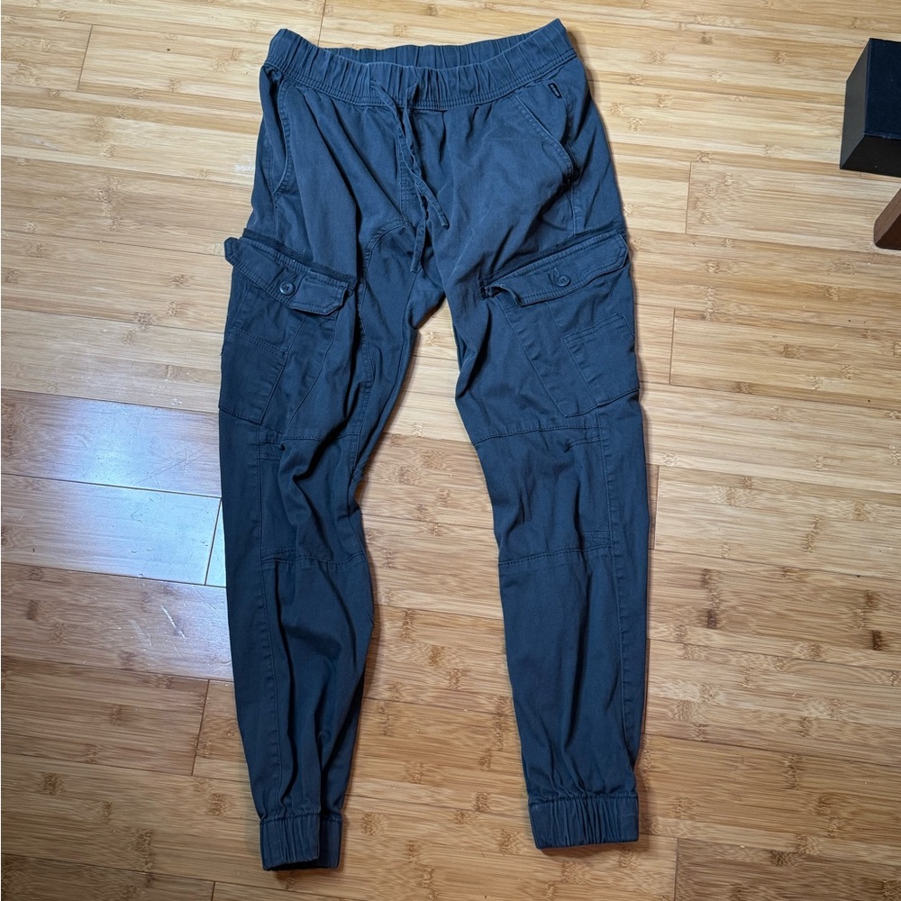 Men’s Cargo Joggers